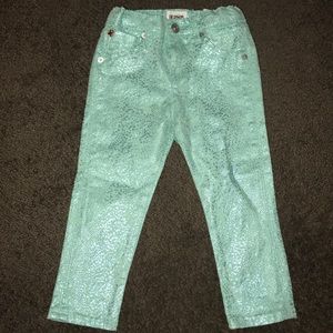 2T metallic green jeans